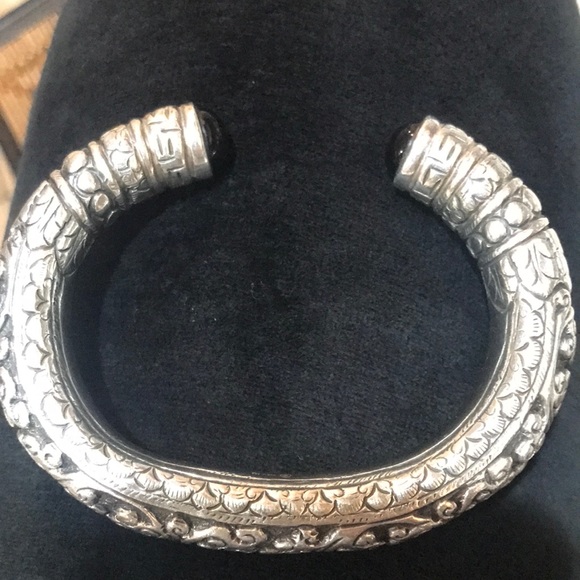 Open-end sterling silver cuff bracelet. - Picture 4 of 6